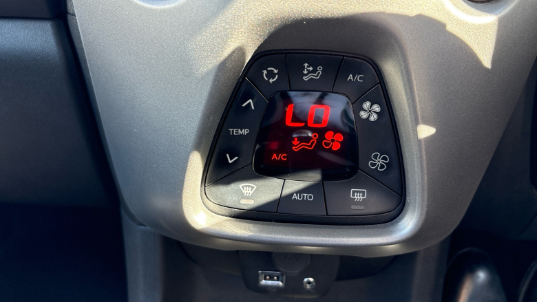 Toyota Aygo 1.0 VVT-i X-Trend 5dr Petrol Hatchback